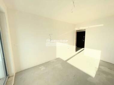 Vânzare - Apartament în Hristo Smirnenski,  Plovdiv