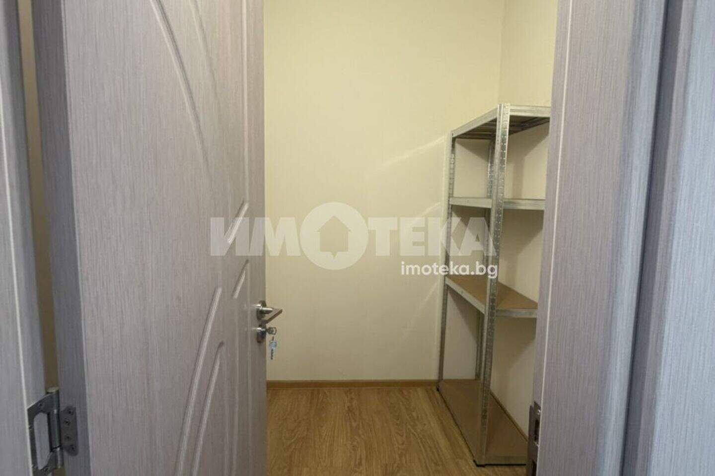 Двустаен Апартамент в Зона Б-18, София – снимка 9