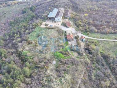 Vânzare - Spațiu industrial în Gorna Oriahovița,  Veliko Tărnovo