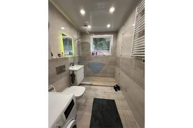 Vânzare - Apartament în Zelenika,  Varna