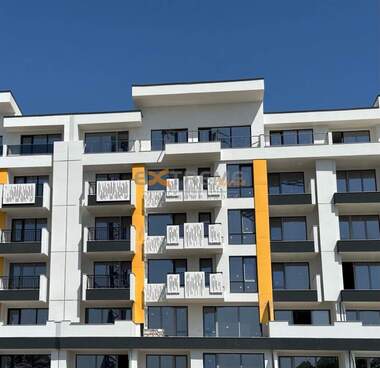 Vânzare - Apartament în Văzrajdane 1,  Varna