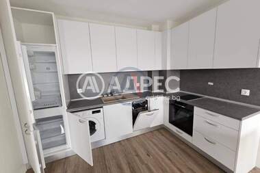 Vânzare - Apartament în Izgrev,  Varna