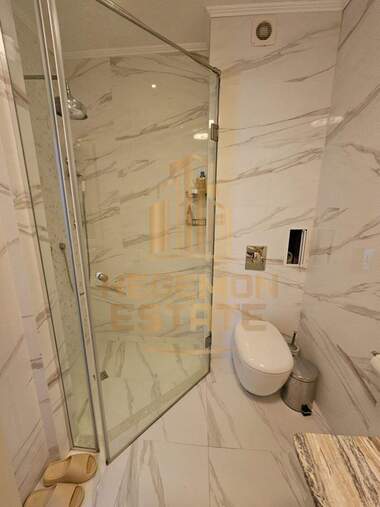 Vânzare - Apartament în Golden Sands,  Varna
