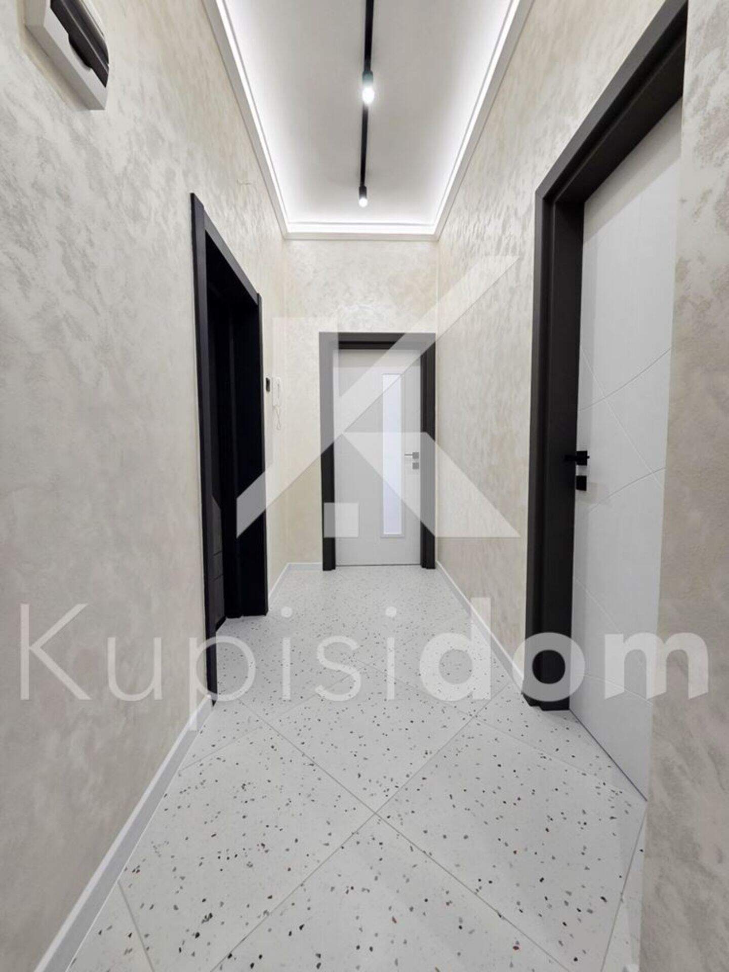 2 bedroom Apartment in Center, Stara Zagora – photo 2