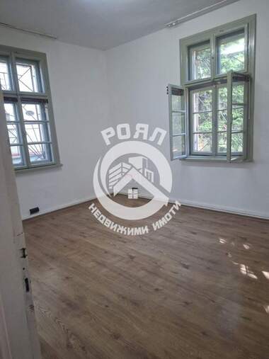 Miete - Wohnung in Center,  Plovdiv