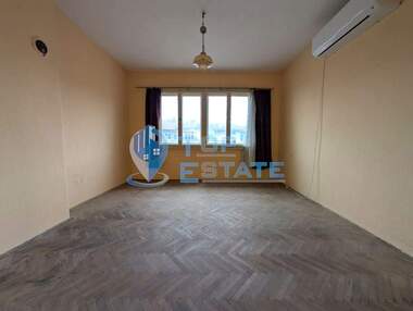 Vânzare - Apartament în Gorna Oriahovița,  Veliko Tărnovo