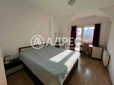 Închiriere - Apartament în Center,  Varna