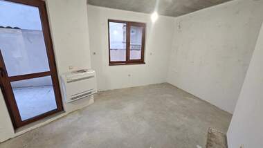 Verkauf - Wohnung in Warosch,  Razgrad
