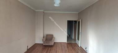 Vânzare - Apartament în Zlaten rog,  Iambol