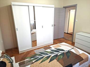 Miete - Wohnung in Zentar,  Razgrad