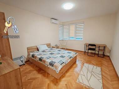 Închiriere - Apartament în Ideal City Center,  Pleven