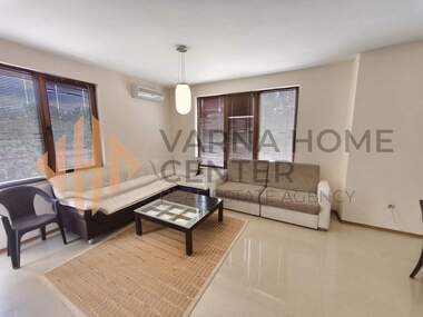 Vânzare - Apartament în Balceik,  Dobrice