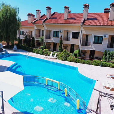 Продажа - Квартира в Кошарица,  Бургас