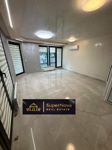 Kira - Ofis/Dükkan/Güzellik salonu/Diş ofisi olarak Center,  Sofia