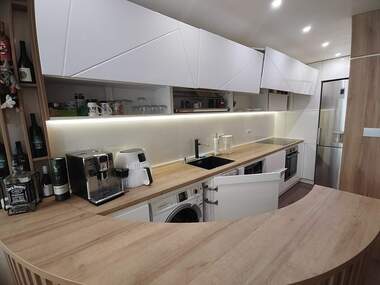 Verkauf - Wohnung in Zentar,  Burgas