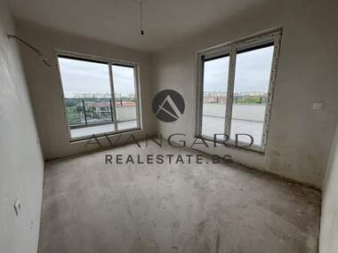Продажба - Апартамент в Остромила,  Пловдив