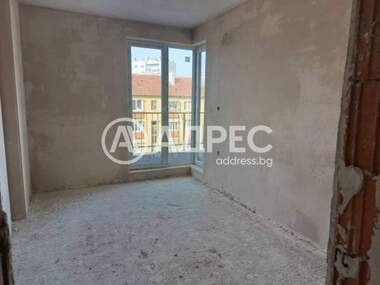 For sale - Apartment in Pogrebi,  Varna