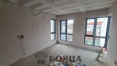 Vânzare - Apartament în Center,  Ruse