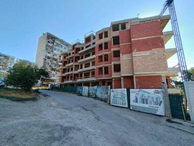 Продажба - Апартамент във Възраждане 1,  Варна
