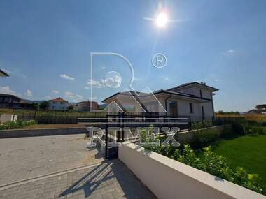 For sale - House in Belashtica,  Plovdiv