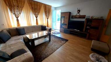 Vânzare - Apartament în Baîkal,  Kărdjali