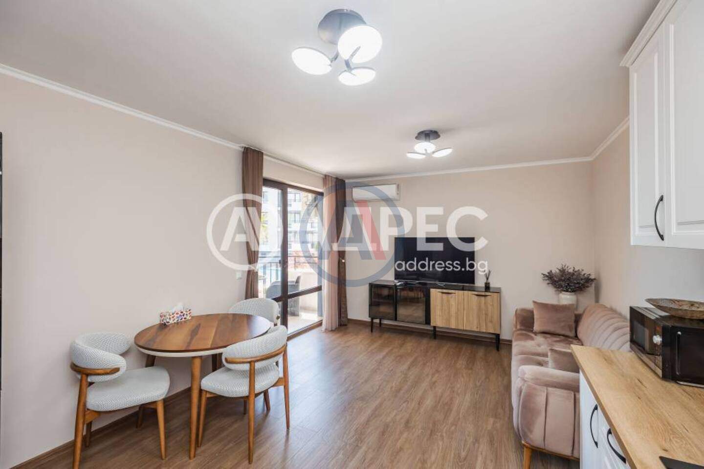 Тристаен Апартамент в Златни Пясъци, Варна – снимка 10