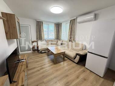 Închiriere - Apartament în Kolhozen pazar,  Varna