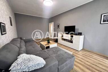 Închiriere - Apartament în Goțe Delceev,  Sofia