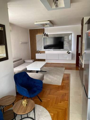 Miete - Wohnung in Izgrew,  Burgas