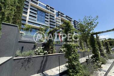 Satış - Apartman olarak Oborishte,  Sofia
