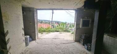 Продажба - Гараж в Траката,  Варна