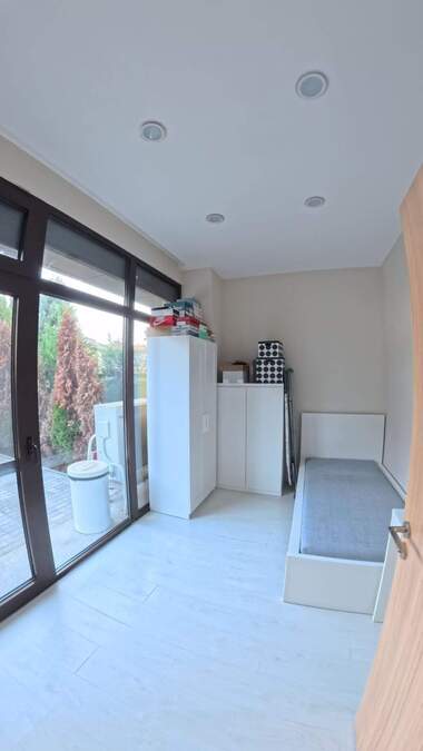 Vânzare - Apartament în Kambanite,  Sofia