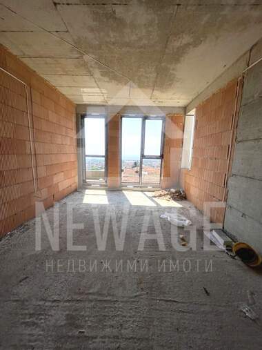 Vânzare - Apartament în Vinița,  Varna