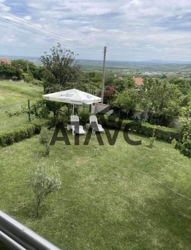 Vânzare - Casă în Brestnik,  Plovdiv