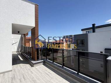 Satış - Apartman olarak Otdih i kultura,  Plovdiv