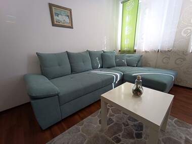 Închiriere - Apartament în Țentăr,  Burgas
