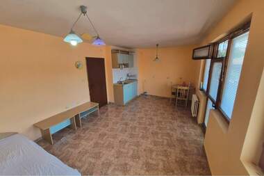 Închiriere - Apartament în Hășove,  Ruse