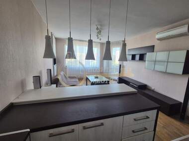 Miete - Wohnung in Mladost-1A,  Sovia
