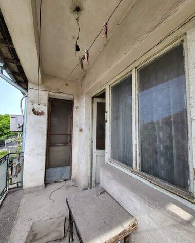 Verkauf - Etage von Haus in Iztok,  Pazardjik