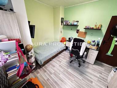 Verkauf - Wohnung in Zentar,  Razgrad