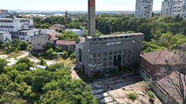 For sale - Warehouse/Storage Unit in Promishlena zona - Iztok,  Ruse