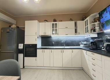 For sale - Apartment in Center,  Ruse