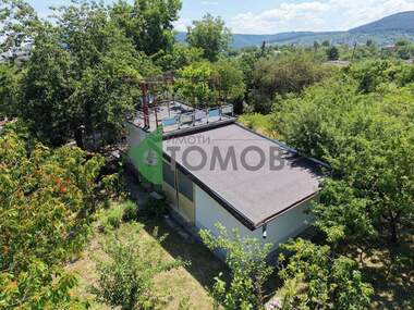 For sale - House in Pod manastira,  Shumen