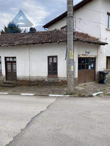 Продажба - Къща в Николаево,  Плевен