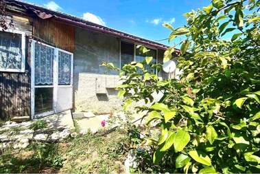 For sale - House in Ovcharovo,  Shumen