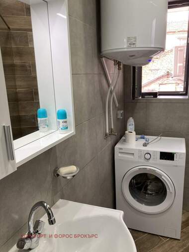 Kira - Apartman olarak Pogrebi,  Varna