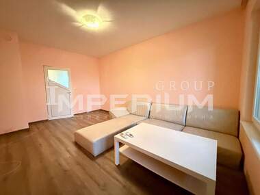 Închiriere - Apartament în Grand Mol,  Varna