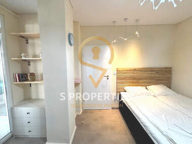 Vânzare - Apartament în Center,  Varna