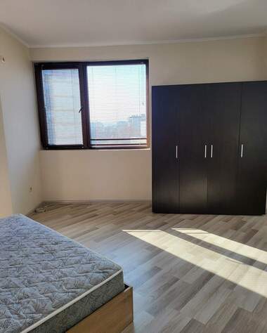 Vânzare - Apartament în Idealen țentăr,  Pazardjik