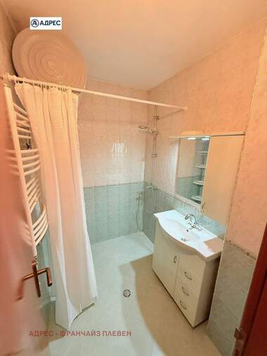 Miete - Wohnung in Ideal City Center,  Pleven
